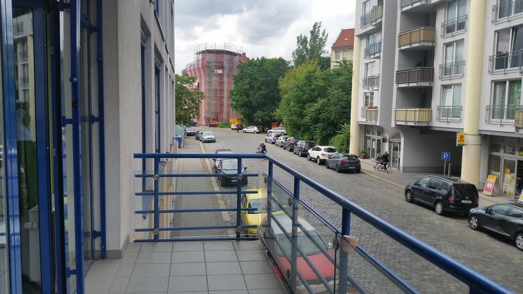 Lut10Her Sky-Fly Hotell Leipzig Exteriör bild